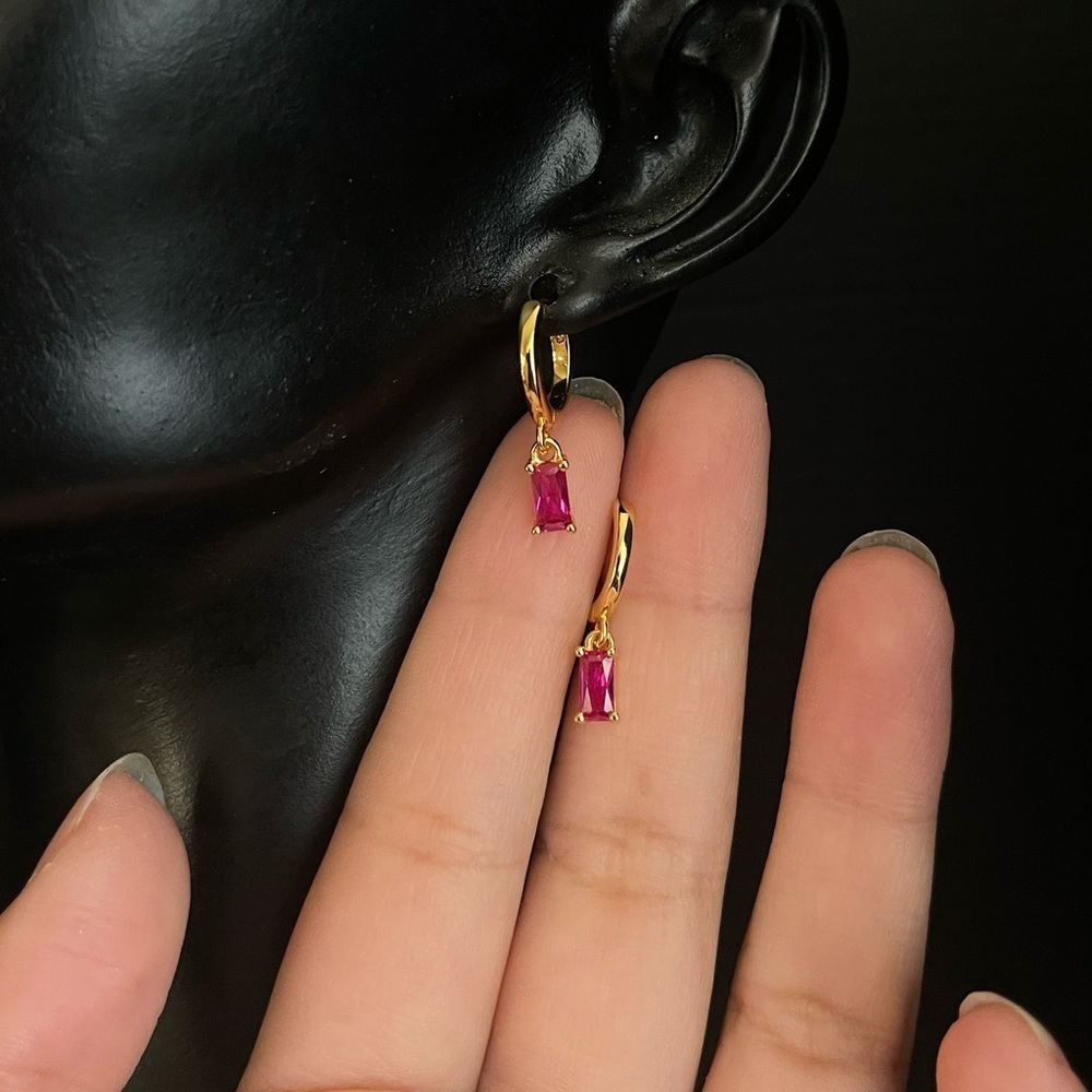 925 Sterling Silver Huggie Hoop Gold Tone Ruby Pink Earrings 9mm